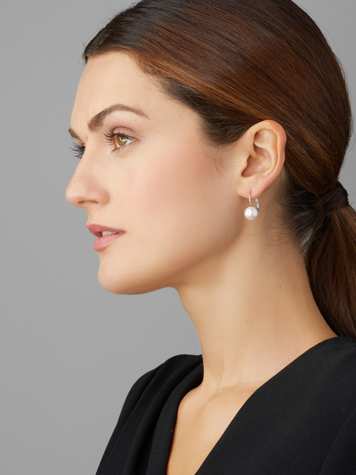 FC33-7_15953 Gold earrings with Freshwater pearl