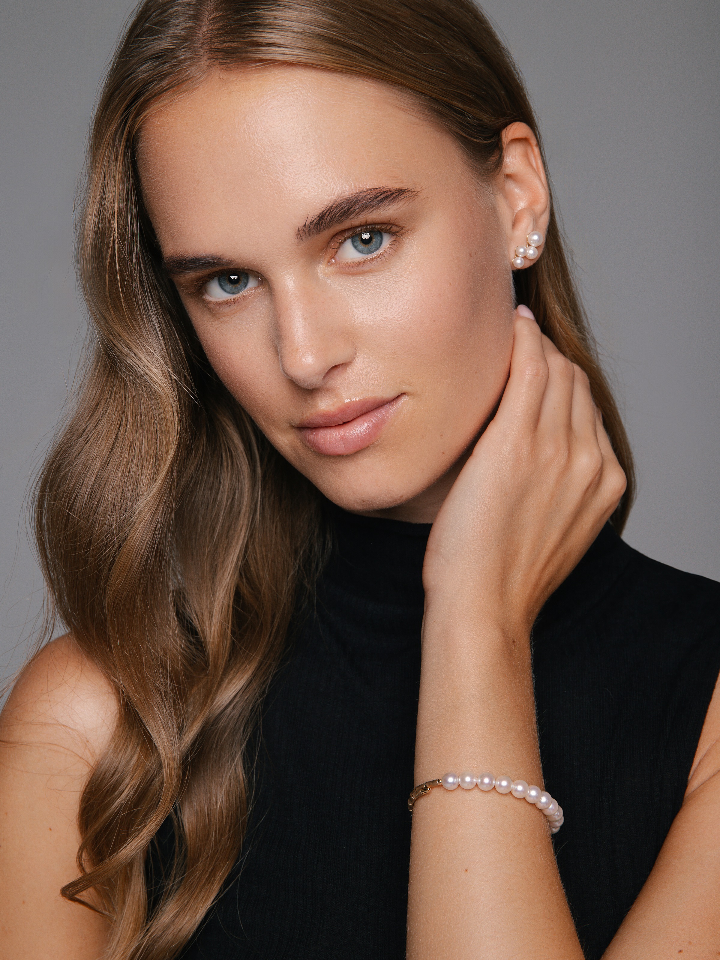 Magnetic pearl bracelet in yellow gold