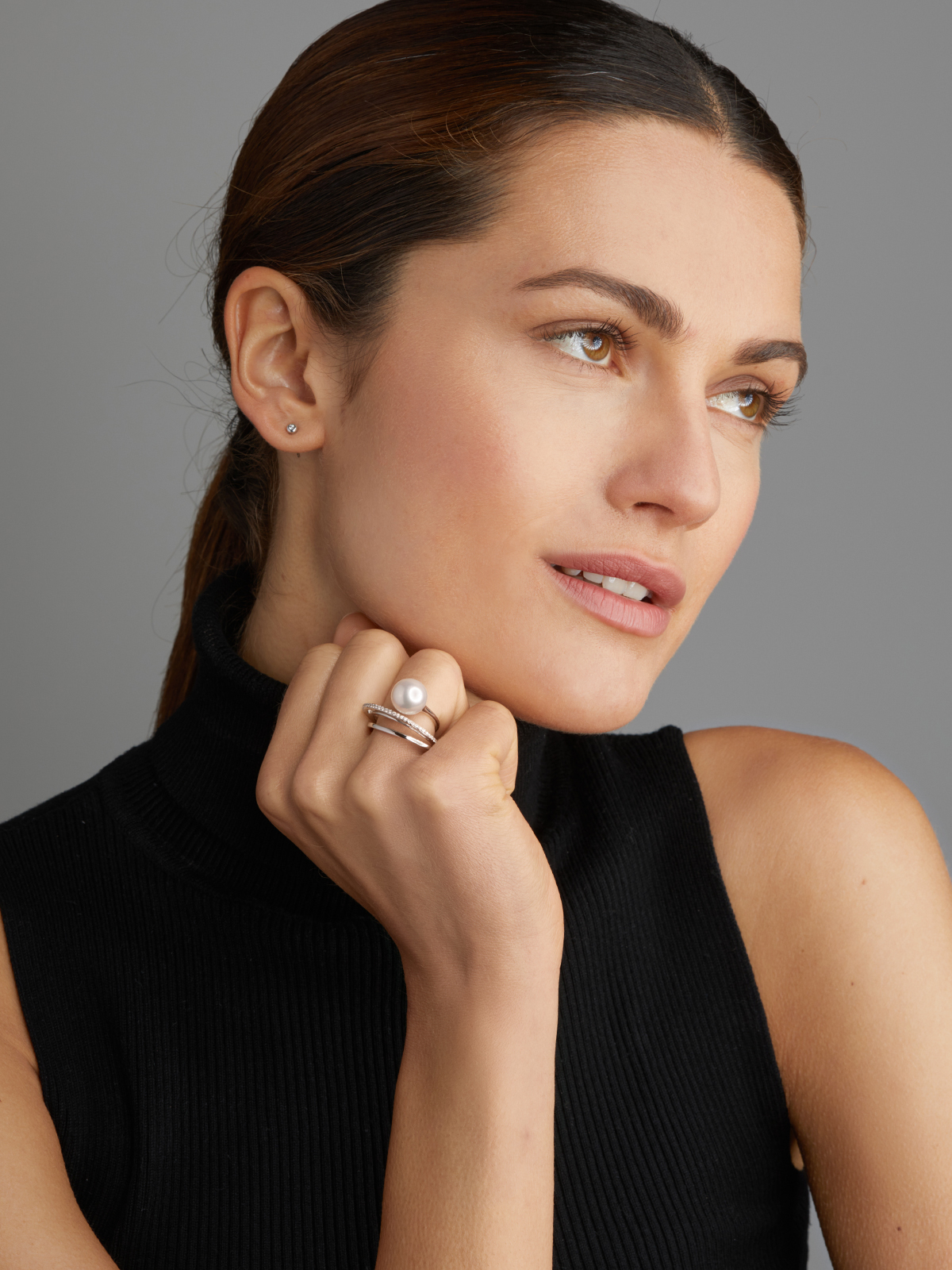 Exciting pearl ring with diamond orbit