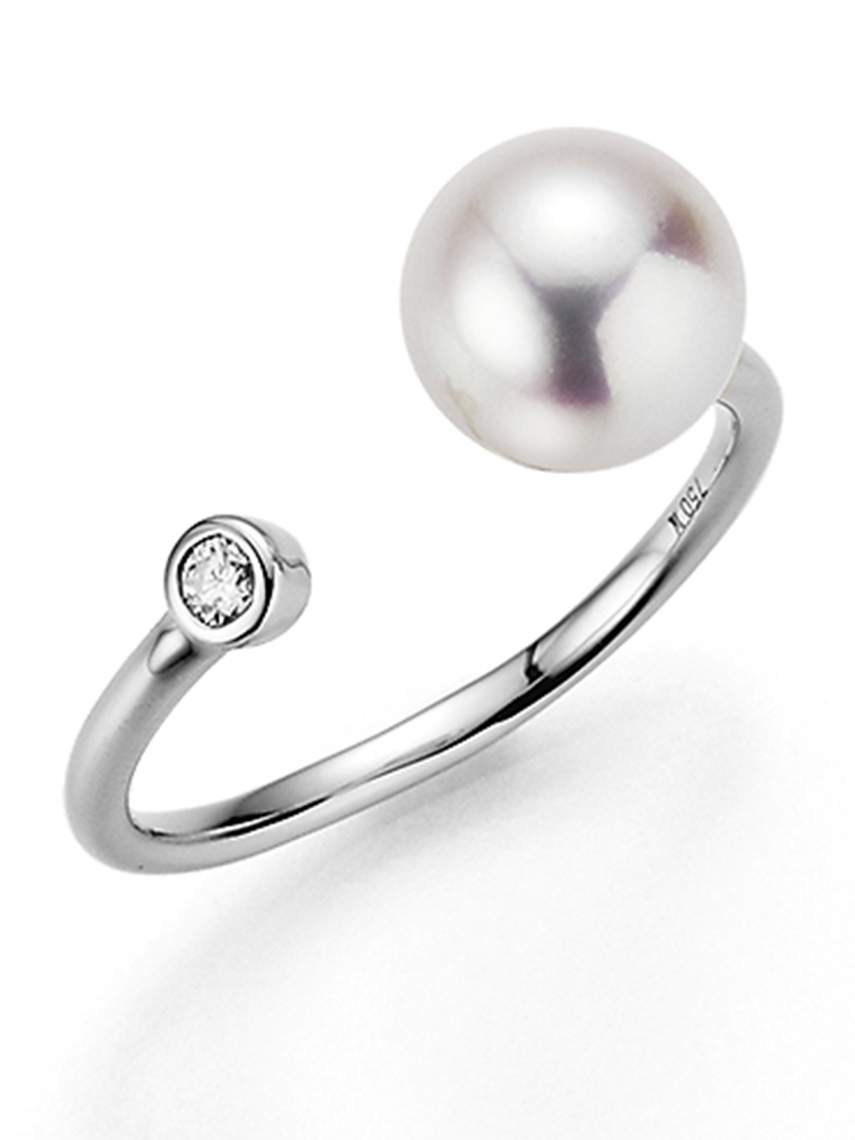 AP116-7WG_54 Open Akoya pearl ring with diamond in white gold