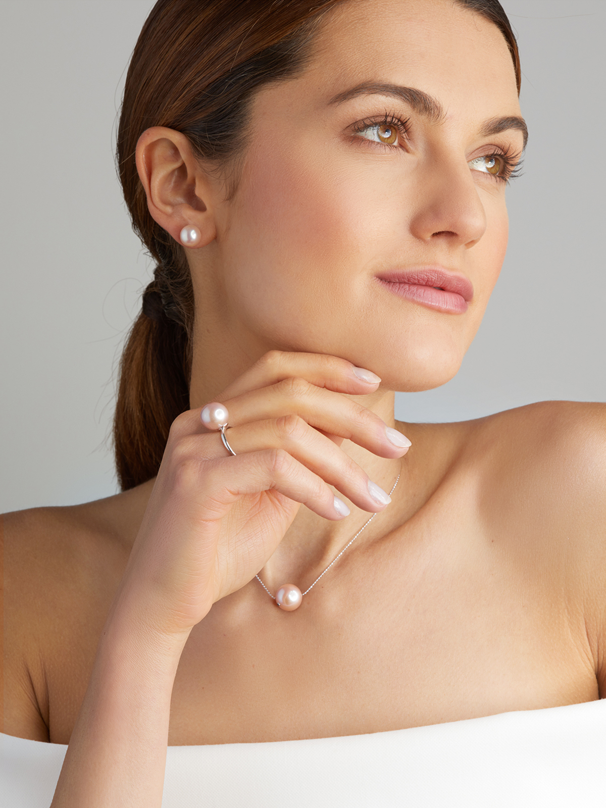 IS57-7_18610 Bubbles Freshwater pearl necklace