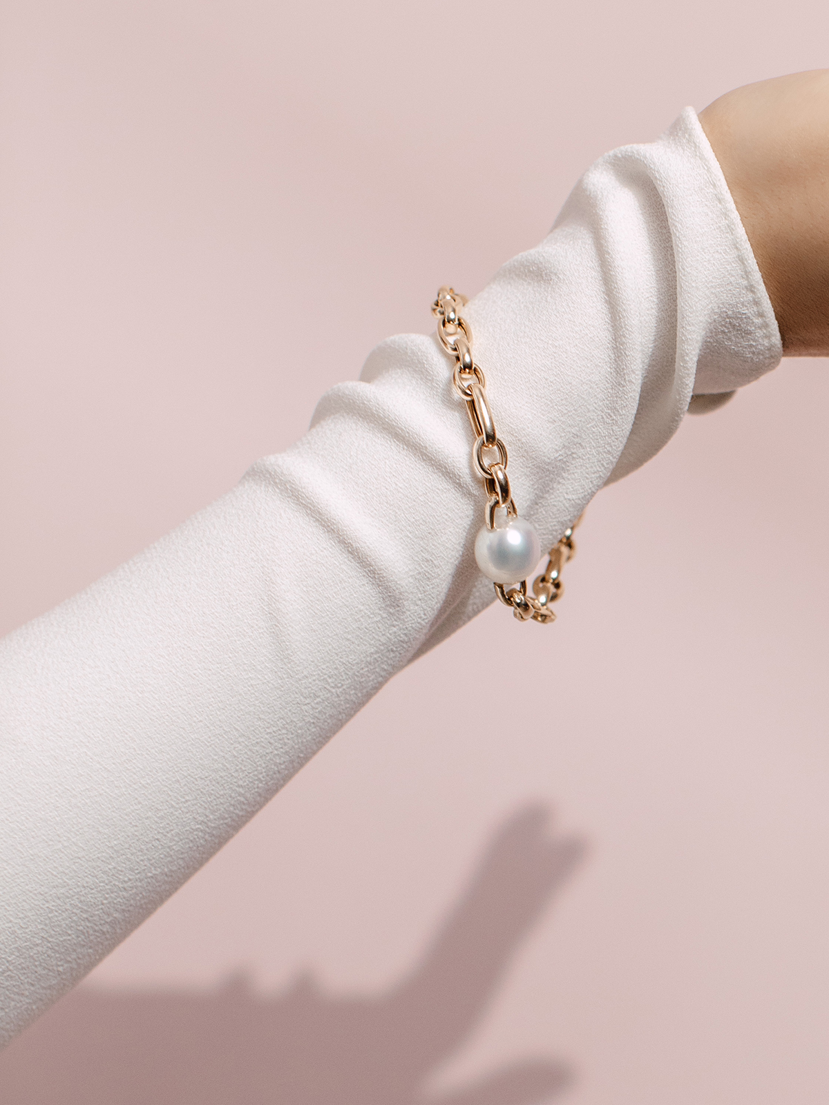 SD123-7_Saums-2 Südsee Perlenarmband mit großen Kettengliedern
