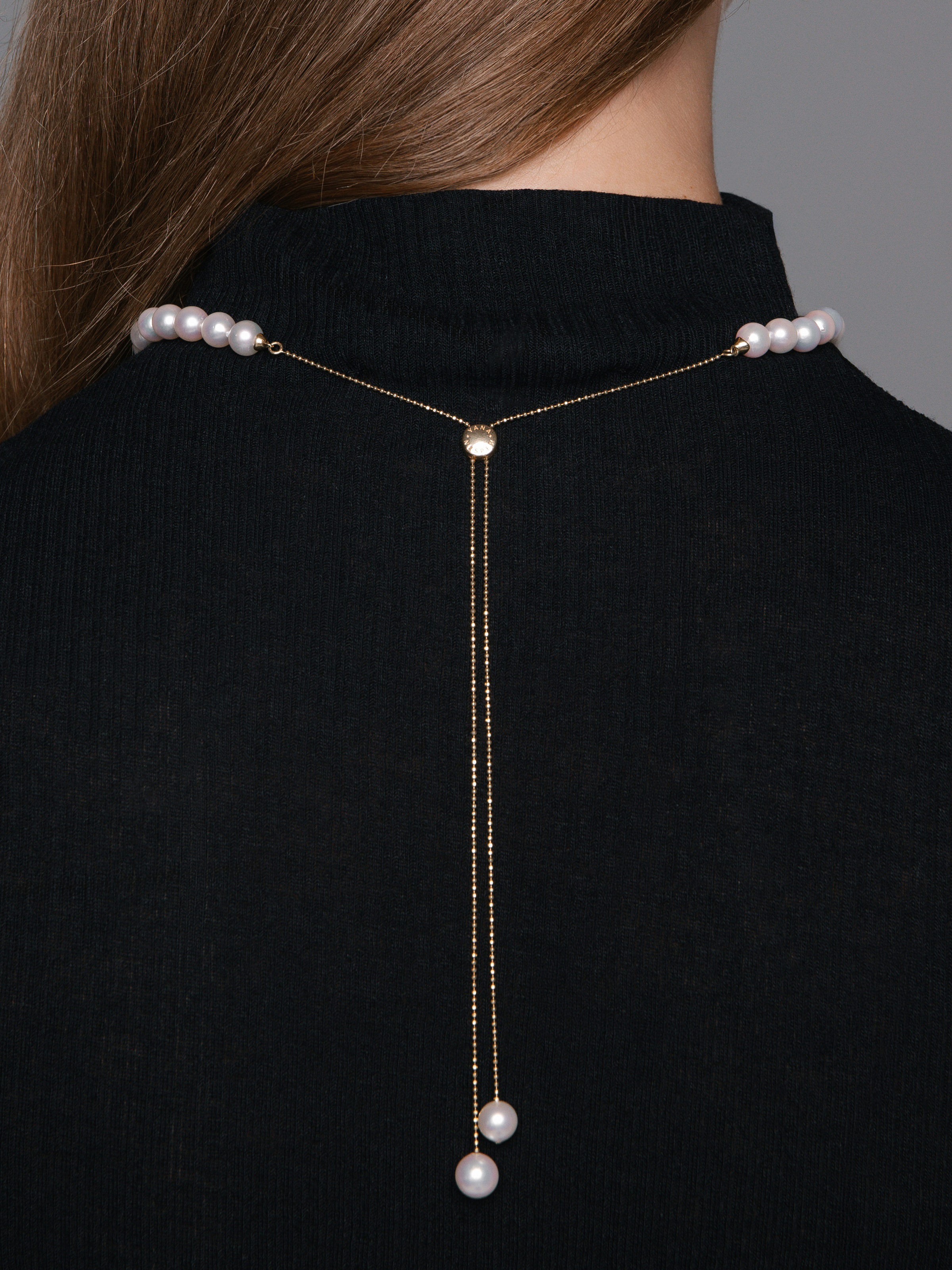 Transformable Akoya pearl necklace with slide closure in yellow gold