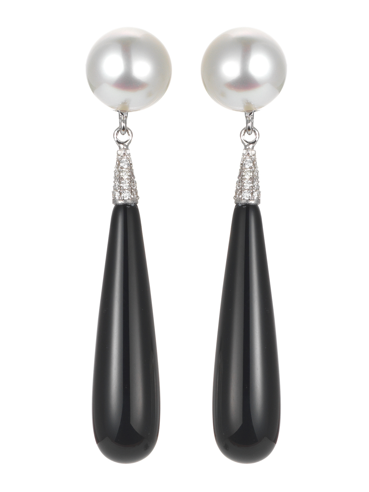 Earrings with onyx, diamonds and South Sea pearls