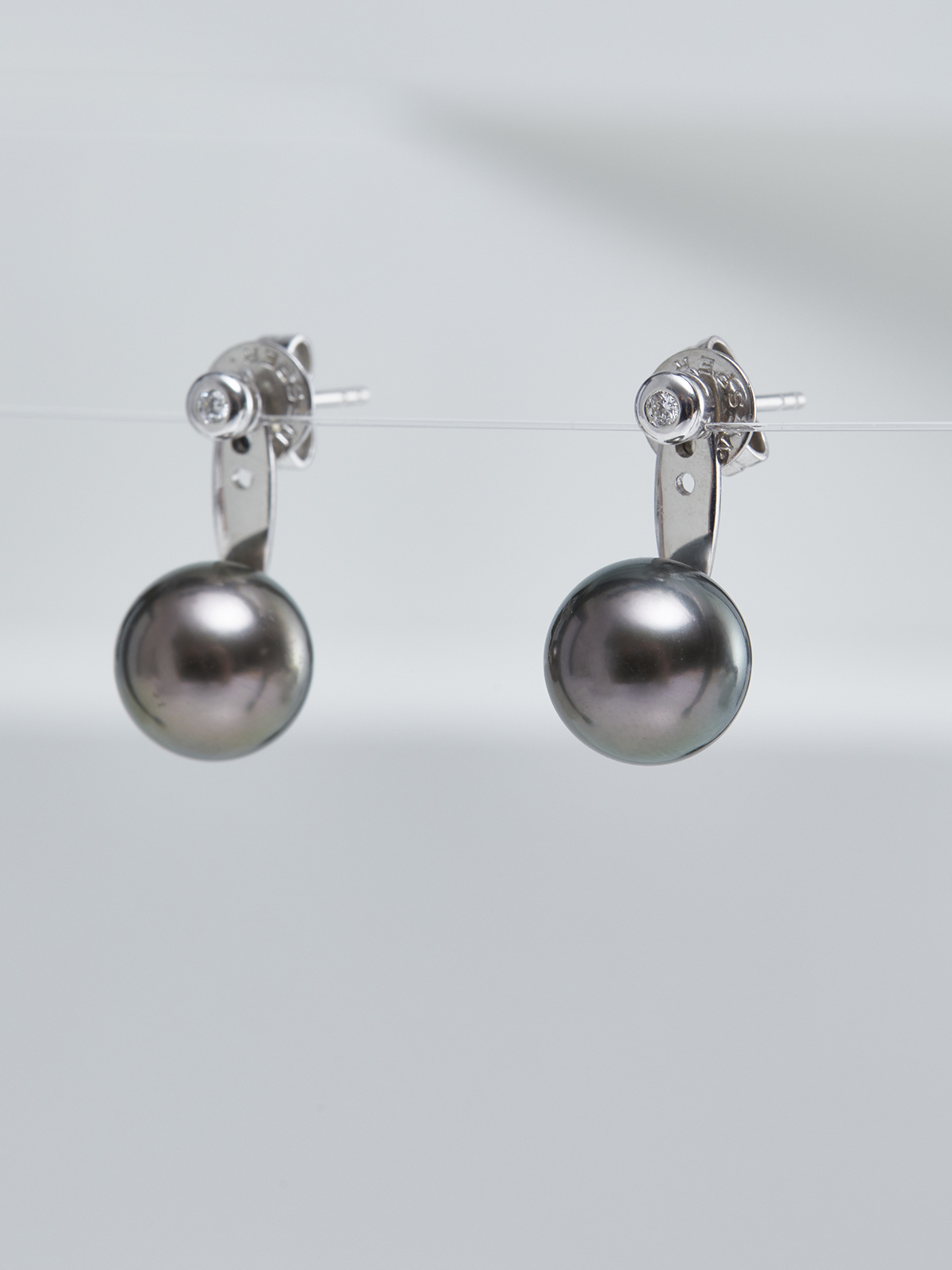 Diamantohrstecker mit abnehmbarer Tahitiperle