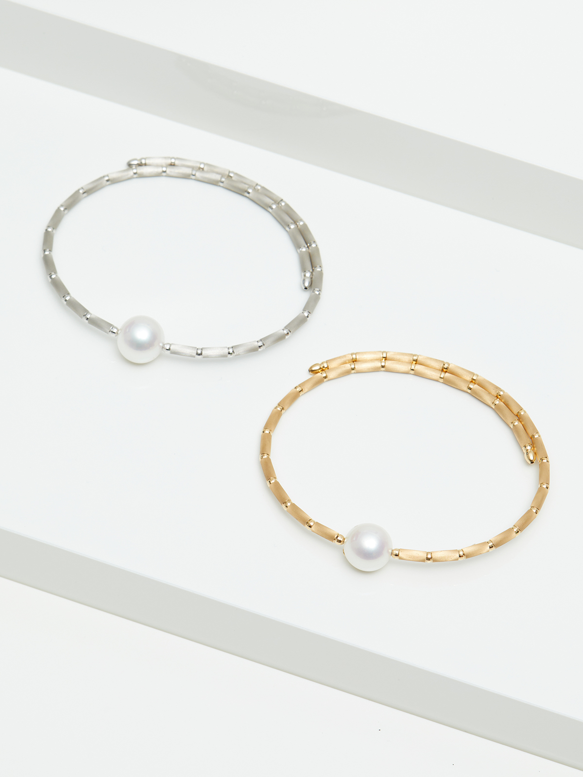 FC131-7GG__00221 Schlichtes Perlenarmband mit Süßwasserperle