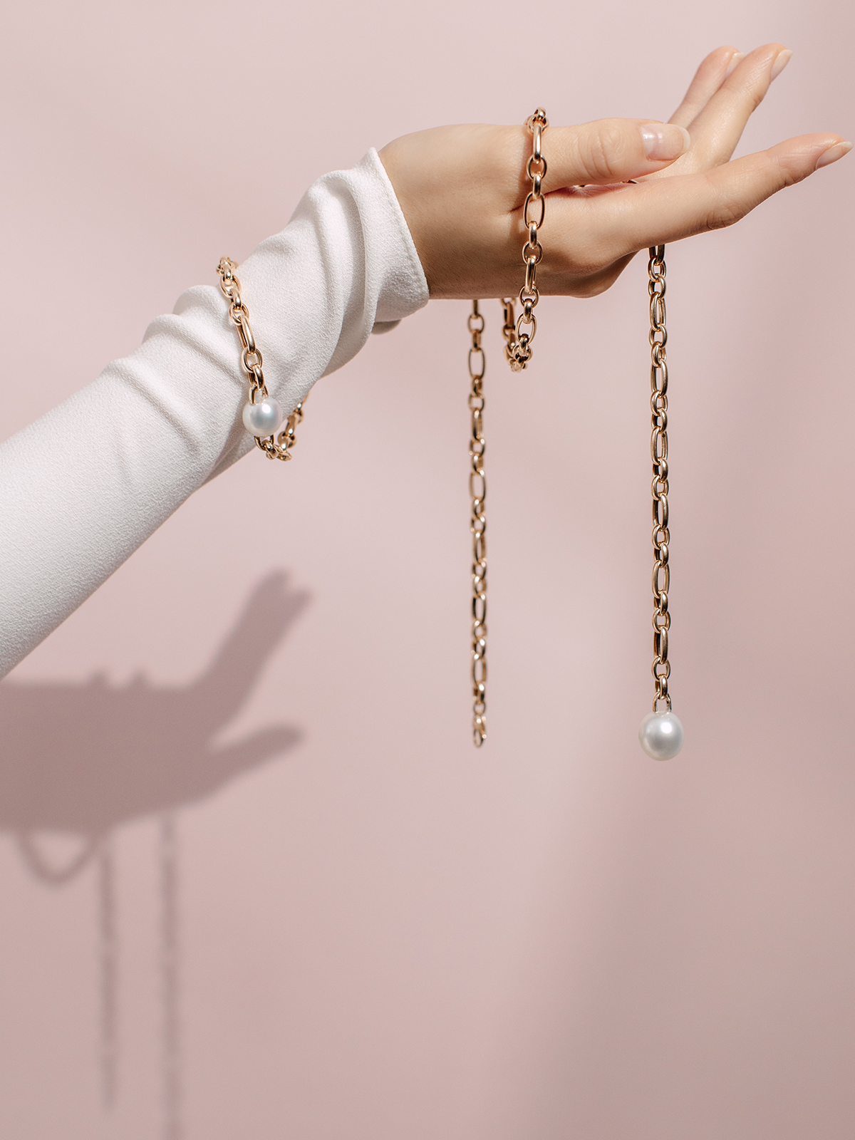 SD123-7 South Sea pearl bracelet with large link chains