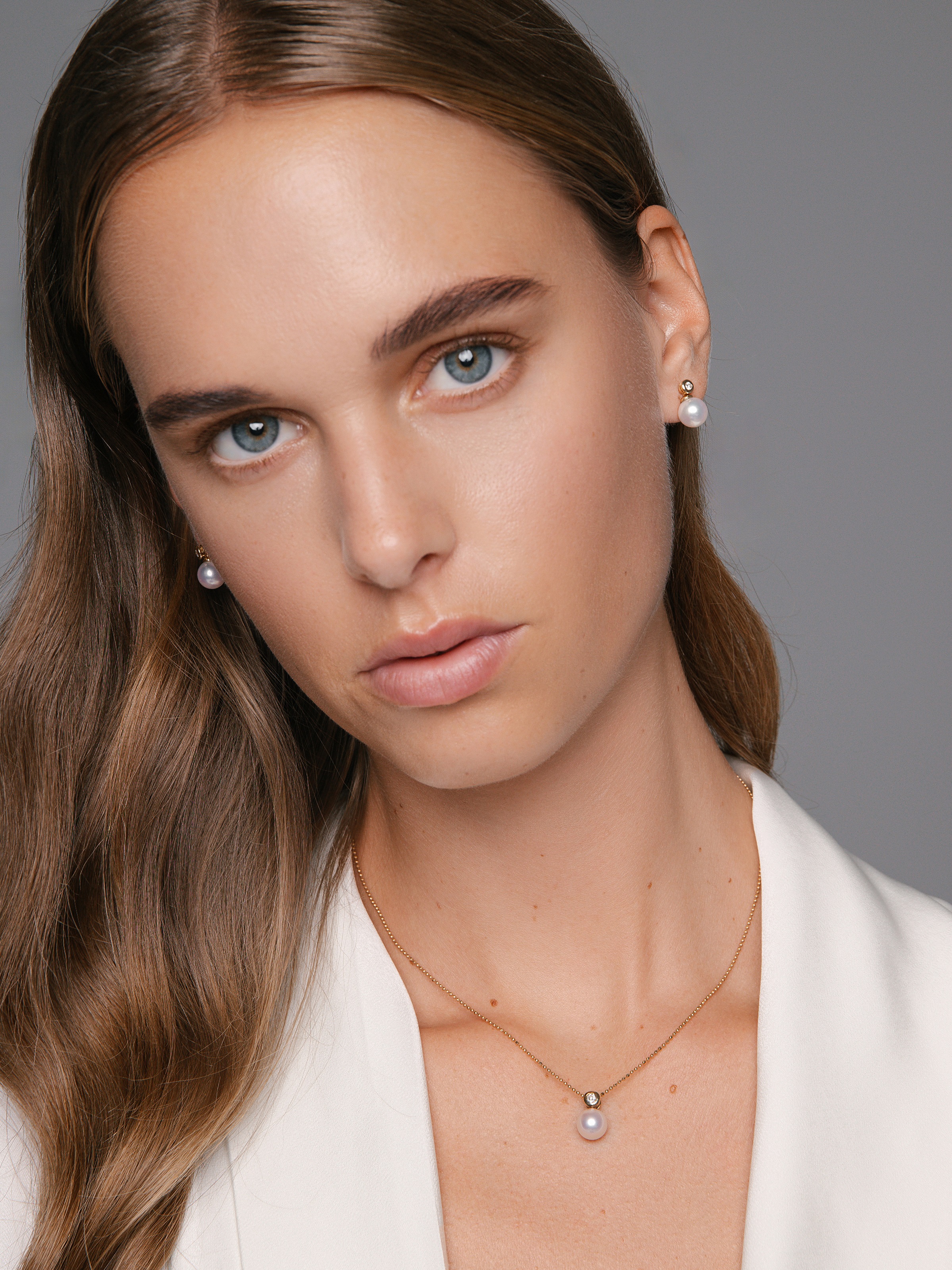 Goldkette mit Brillant und Akoyaperle