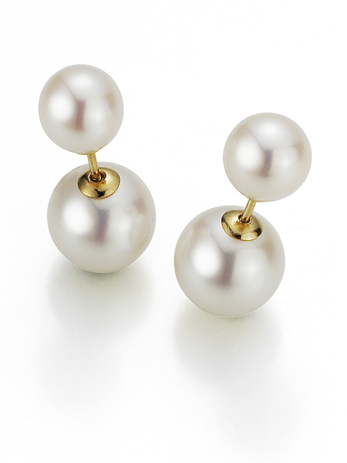 FC95-7 Freshwarter pearl stud earrings with white pearls front and back