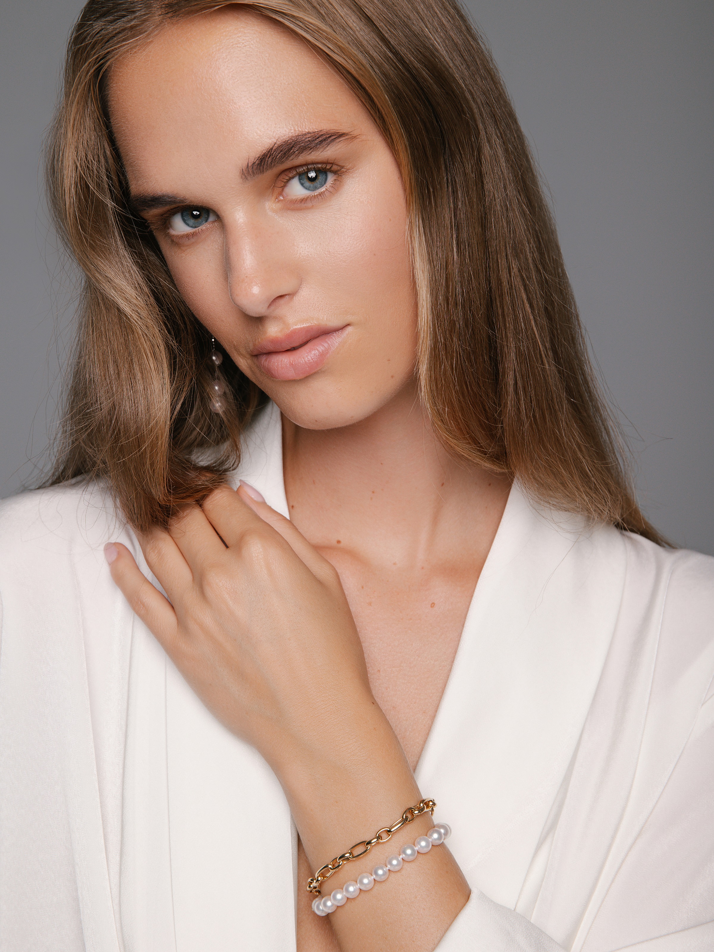 3 in 1 pearl necklace with Akoya pearls and yellow gold link chains