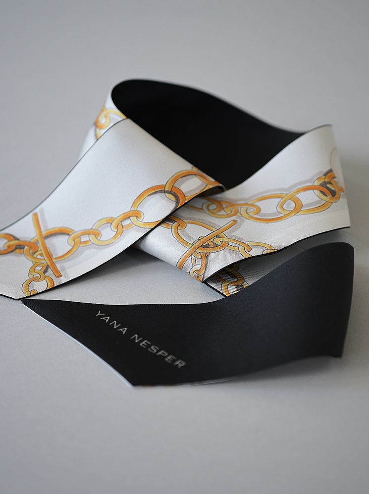 Silk scarf in balthasar design