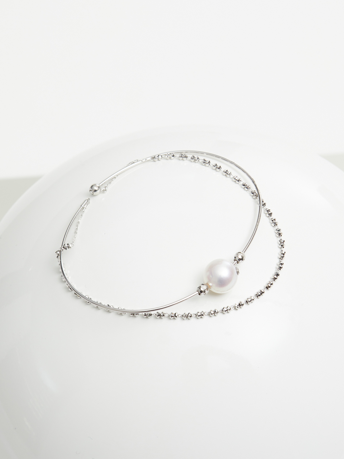 Multi-row Akoya pearl bracelet in white gold