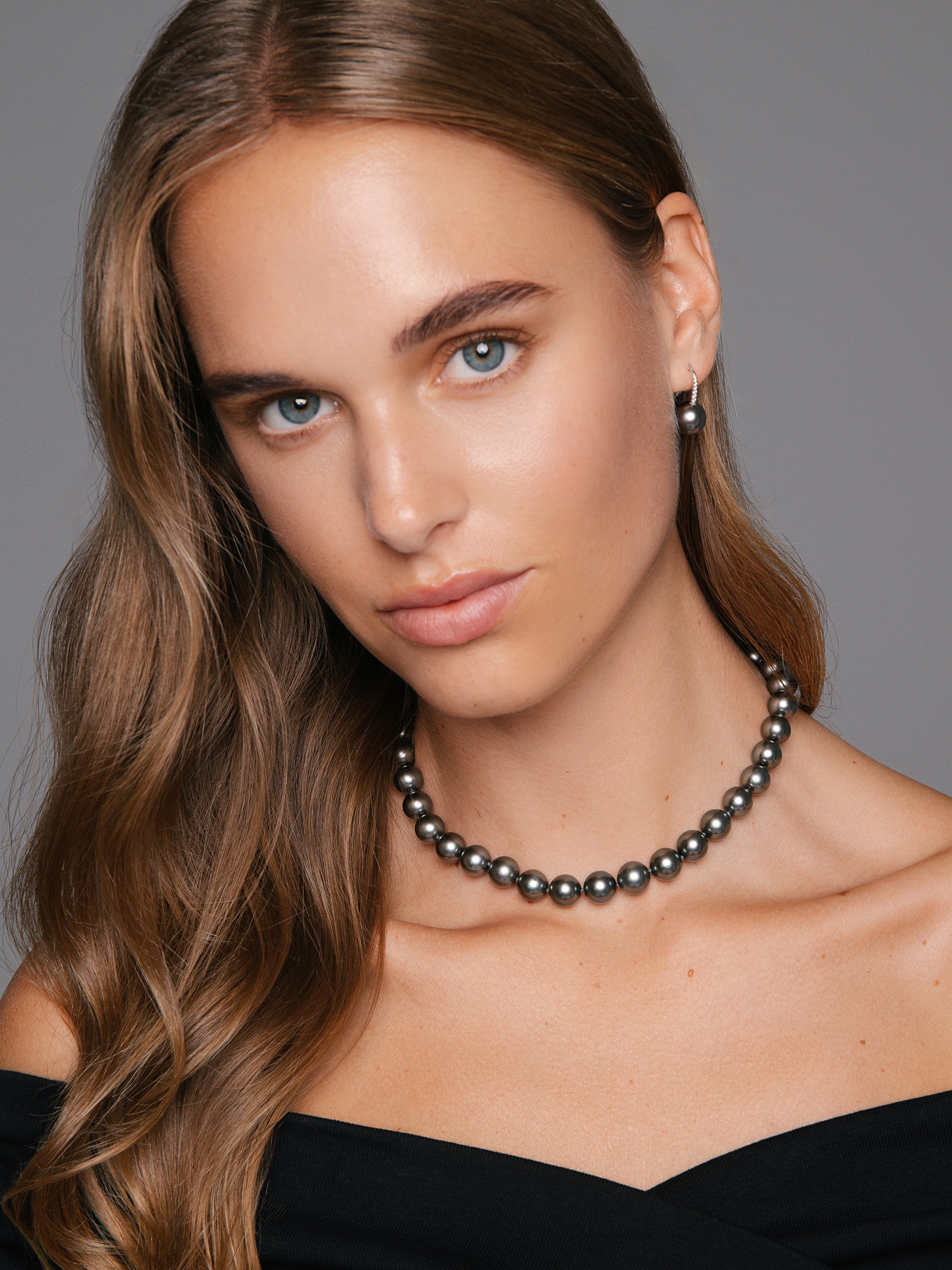 Transformable Tahiti pearl necklace in white gold with slide closure
