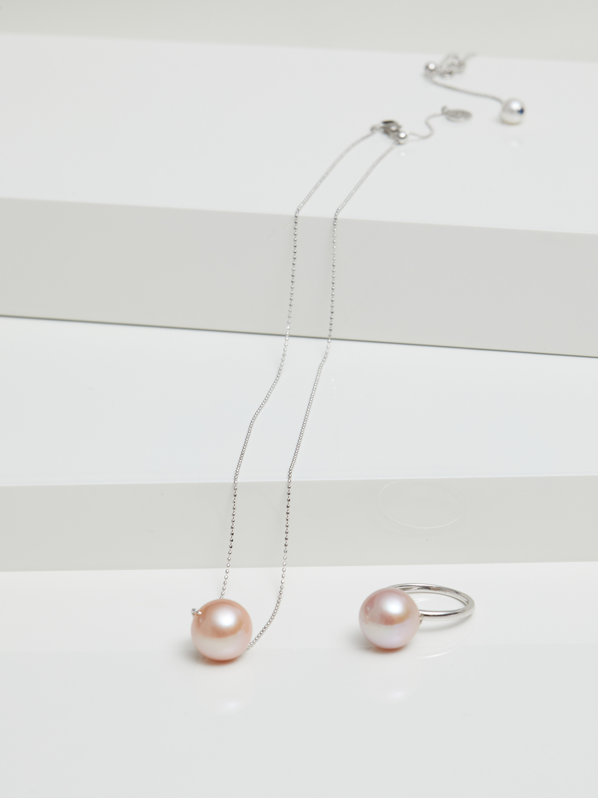 Bubbles Freshwater pearl necklace