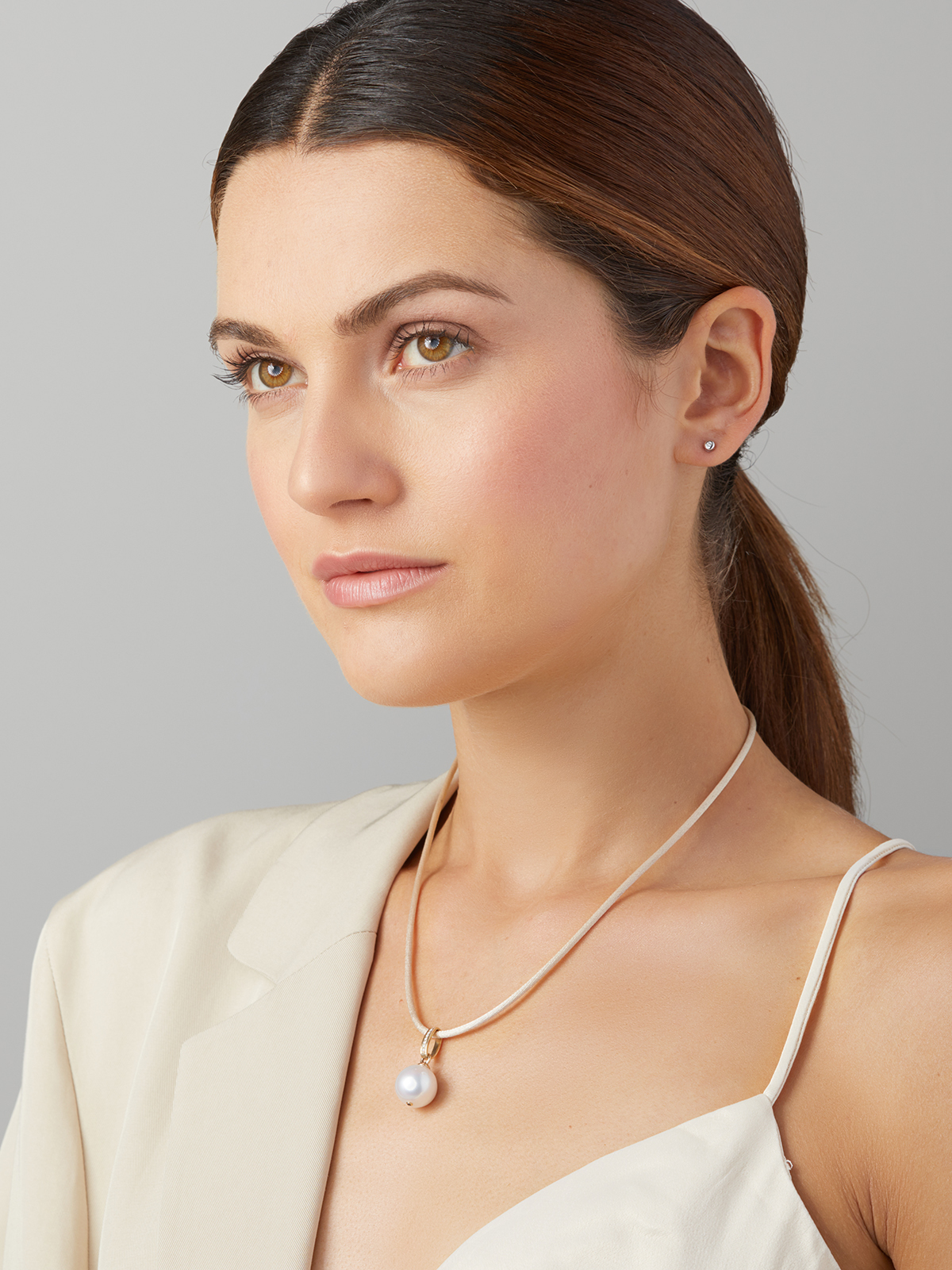 Kette mit Perlenanhänger Südsee und Brillanten