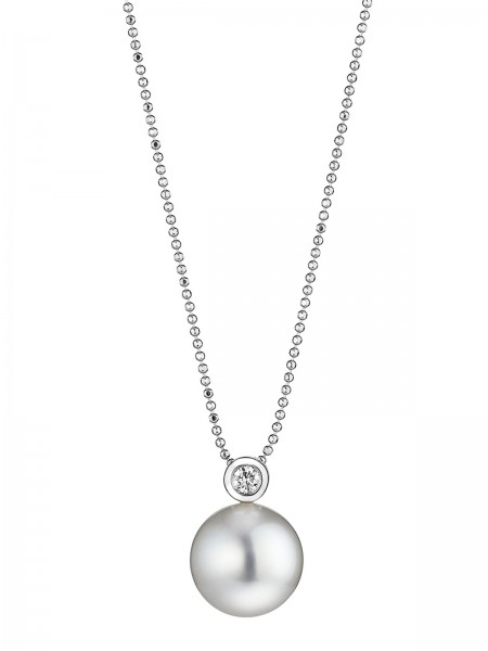 Gold necklace with diamond and South Sea pearl