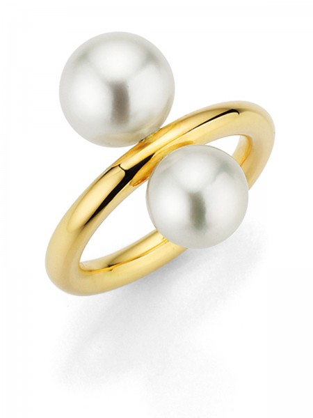 Precious gold ring with two South Sea pearls