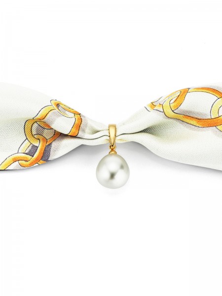 Silk choker with South Sea pearl pendant