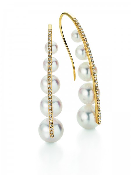 Elegante Ohrhaken mit Brillanten und Perlen
