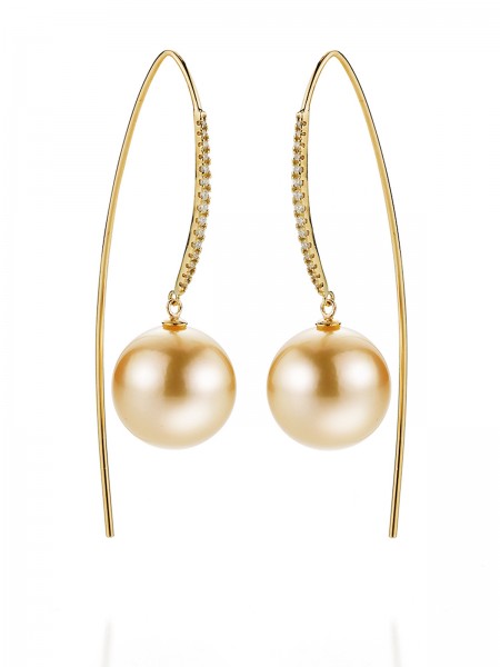 Earrings with golden pearls and diamonds