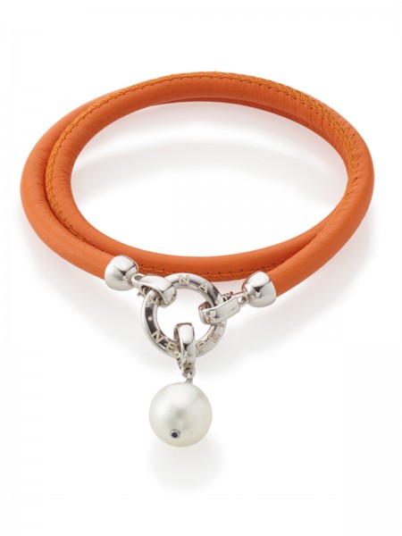 Versatile leather bracelet in orange with South Sea pearl pendant