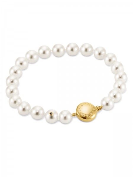 Classic Akoya pearl bracelet