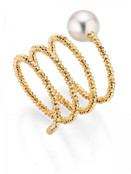 Delicate yellow gold wrap ring with Akoya pearl