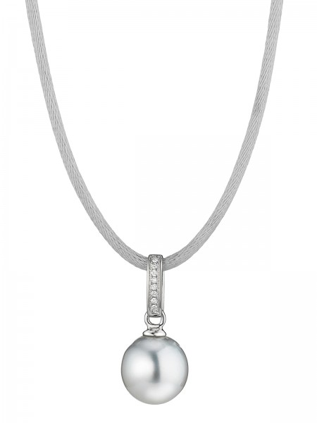 Necklace with South Sea pearl pendant with diamonds